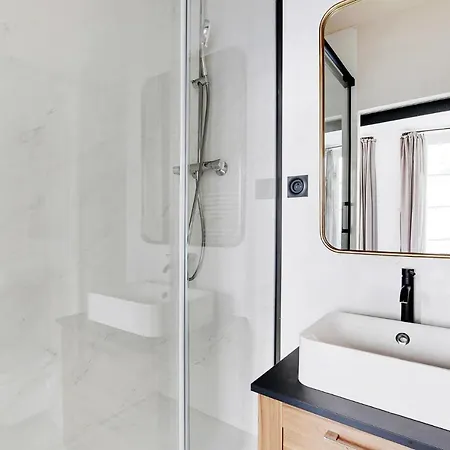 Апартаменты Cmg Luxe - Canal St Martin Париж